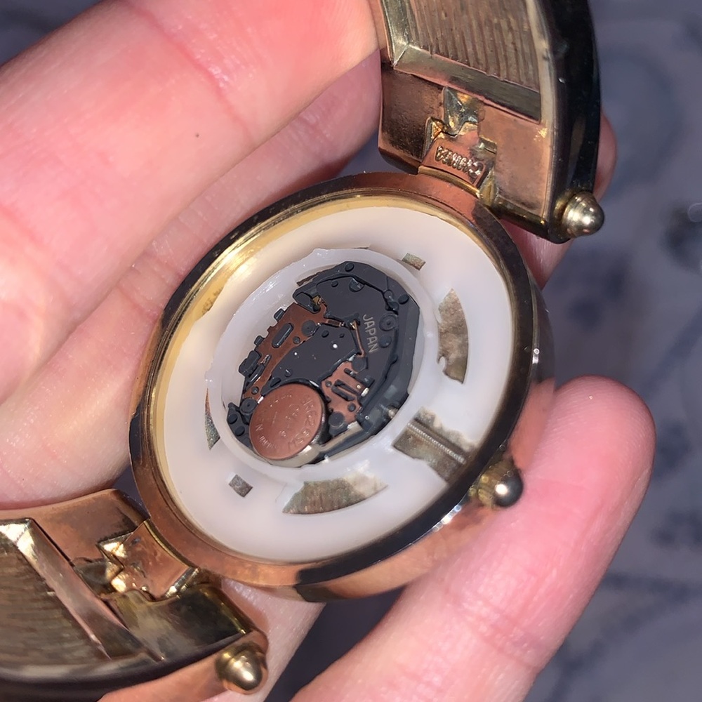 Gold  watch bracelet - Picture 4 of 8